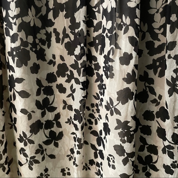 Ann Taylor Black & Tan Silk Strappy Midi Dress W/Horizontal Waist Pleats -Size 2 - Picture 8 of 13